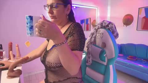 Madame Scarllet  online show from 23, 4, 2026