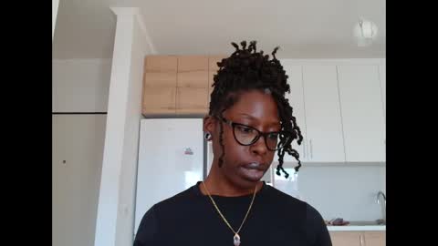 Snapshot of madamindigo chatting on 21, 2, 2026 YourMadamIndigo online show from 21, 2, 2026