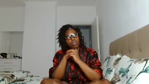 YourMadamIndigo online show from 20, 4, 2026