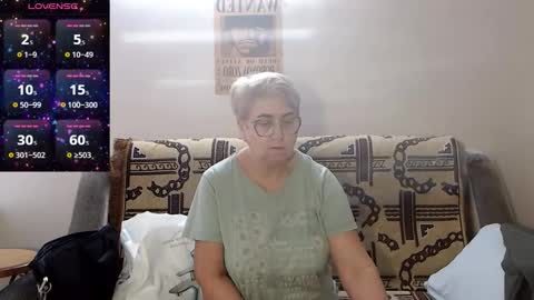 Snapshot of madammargaret chatting on 5, 12, 2025 Margaret online show from 5, 12, 2025