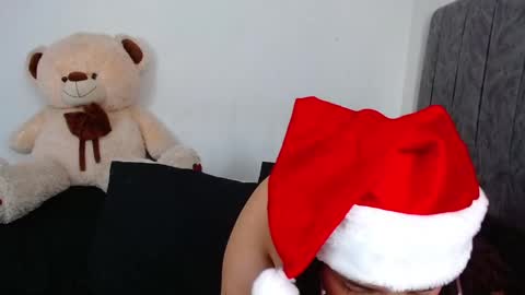 Maddie and Chelsea online show from 28, 12, 2024