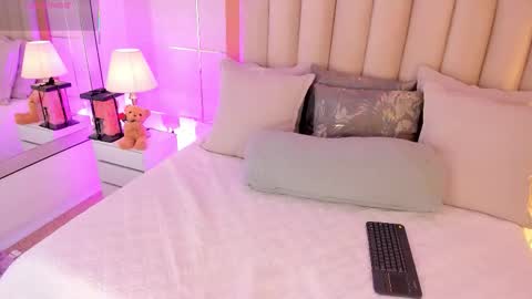    online show from 6, 2, 2026