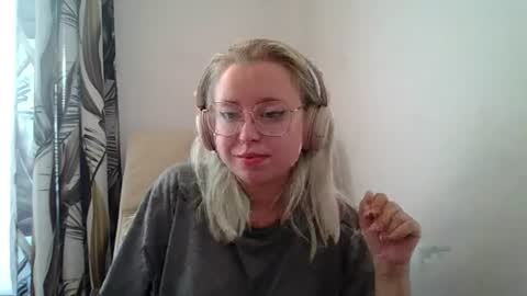 Snapshot of maddiesexygirl chatting on 7, 8, 2026 Maddie online show from 7, 8, 2026