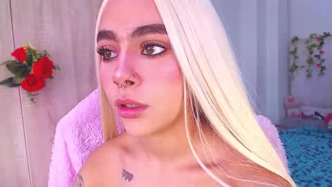 maddiie and clyde online show from 4, 10, 2025