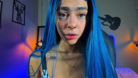 Maddie online show from 5, 2, 2025