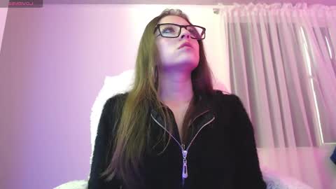 Maddy UwU online show from 10, 9, 2025