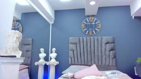 Maddy Moon  online show from 8, 3, 2026