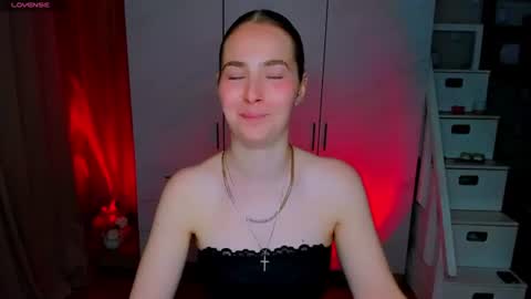Snapshot of maddy_gate chatting on 19, 6, 2026 maddy_gate online show from 19, 6, 2026
