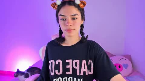 maddy_parker__ online show from 12, 11, 2025