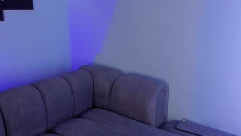 Maddy  online show from 6, 3, 2025