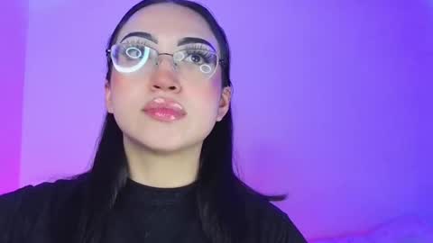   Please followme and rate me your thumbs up online show from 11, 9, 2025