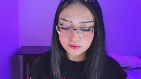   Please followme and rate me your thumbs up online show from 8, 10, 2025