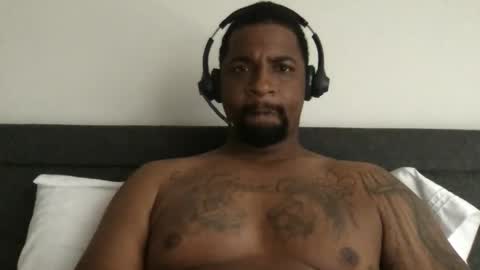 madehersquirt2 online show from 16, 12, 2025