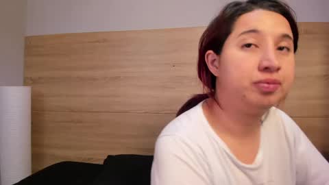 Snapshot of madelaine_blosson chatting on 10, 6, 2026 Madelaine online show from 10, 6, 2026