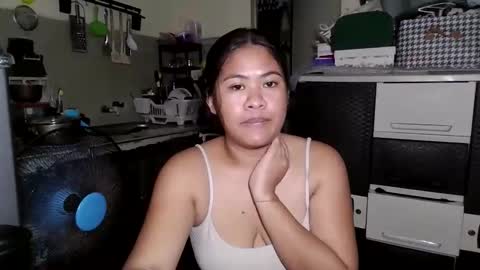 madelline2001 online show from 12, 4, 2026