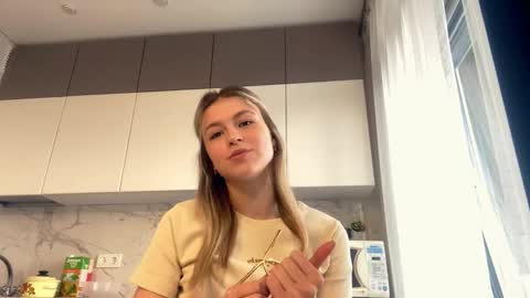 Kira online show from 18, 3, 2026