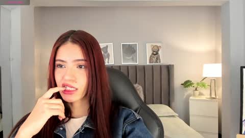 Snapshot of madie_collins7 chatting on 22, 12, 2024 Madie online show from 22, 12, 2024