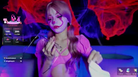 Snapshot of madiixwatson chatting on 24, 10, 2025 Madison Watson online show from 24, 10, 2025