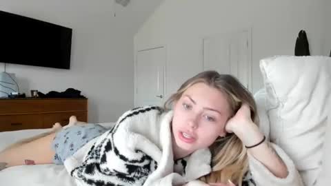 mari rose online show from 17, 12, 2025