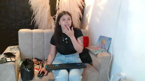 Snapshot of madison85535 chatting on 16, 4, 2026 madison85535 online show from 16, 4, 2026