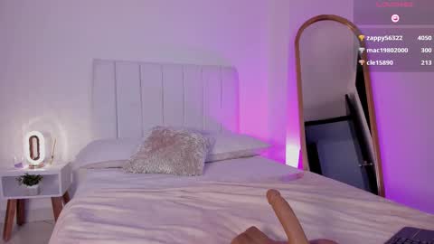 Valentina   1030   530  -  online show from 5, 3, 2025