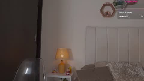 Valentina   1030   530  -  online show from 10, 7, 2026