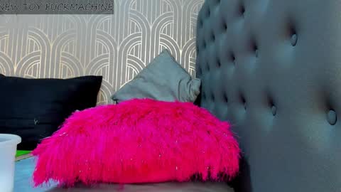   online show from 2, 3, 2025