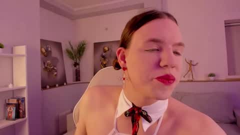 Snapshot of madison_mongomeri chatting on 22, 12, 2025 Medison online show from 22, 12, 2025