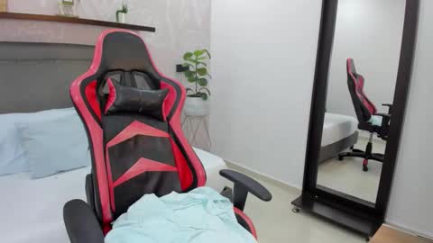 M A D I S O N online show from 16, 2, 2026