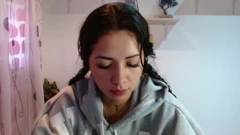 Madison Cambel online show from 10, 12, 2024