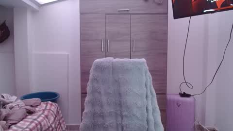 Madison Cambel online show from 24, 4, 2026