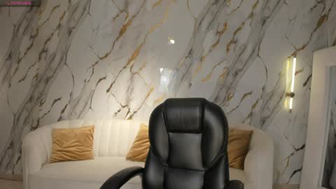 Madison Kane online show from 12, 4, 2026