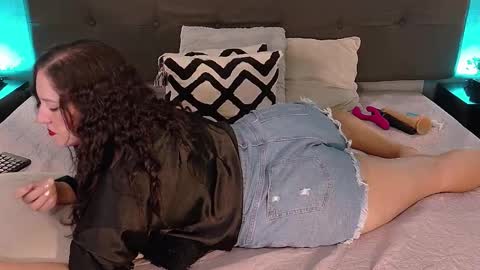 Madison Smith online show from 2, 3, 2025