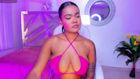 Snapshot of madisson_davon chatting on 14, 12, 2024 Madisson Davon online show from 14, 12, 2024