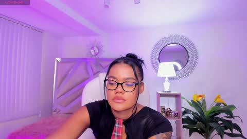 Snapshot of madisson_davon chatting on 22, 12, 2024 Madisson Davon online show from 22, 12, 2024