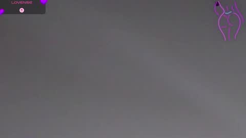 madissonlee__ online show from 27, 4, 2026