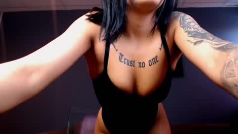 madiysony online show from 17, 4, 2026