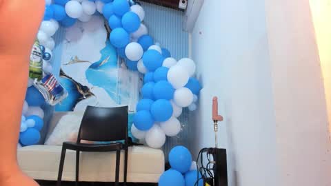 Snapshot of madokaa22 chatting on 2, 10, 2025 Madoka online show from 2, 10, 2025