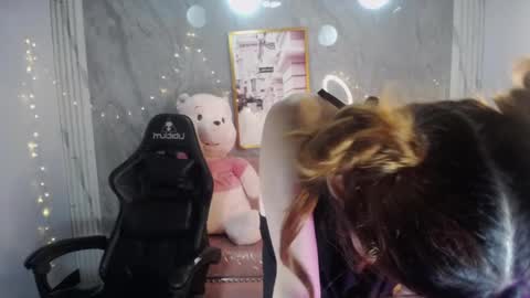 Mady online show from 7, 3, 2026