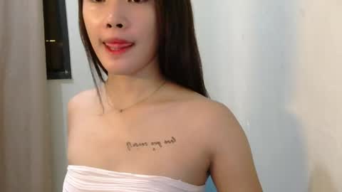 mae_luna online show from 28, 7, 2026