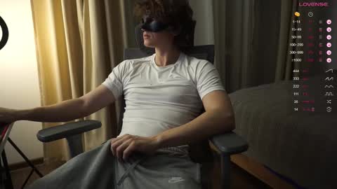 Snapshot of maestro3369 chatting on 1, 11, 2025 Mike XMaestro 3369 online show from 1, 11, 2025