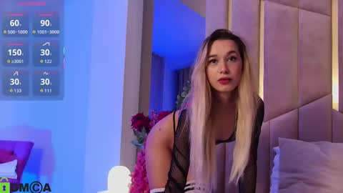 M. online show from 21, 9, 2025