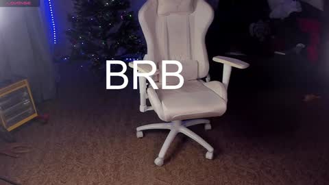 Maevee online show from 1, 2, 2025