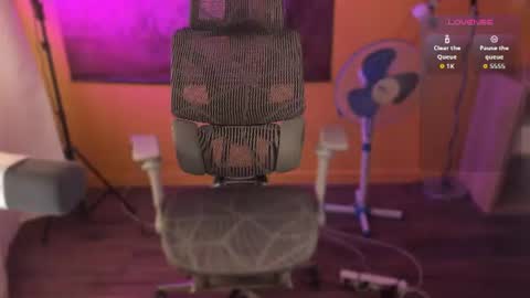 Maevee online show from 26, 7, 2026