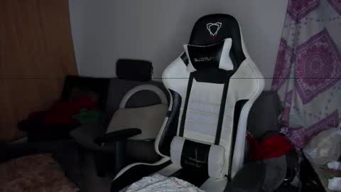 mafecito24 online show from 23, 9, 2025