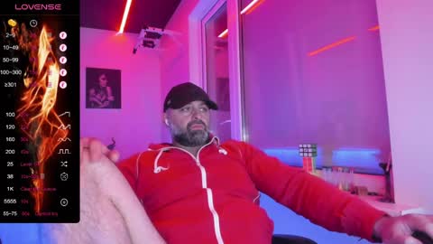 Snapshot of magabear chatting on 10, 5, 2026 Magabear online show from 10, 5, 2026