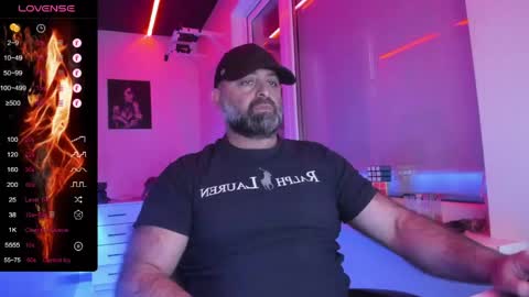 Snapshot of magabear chatting on 30, 5, 2026 Magabear online show from 30, 5, 2026