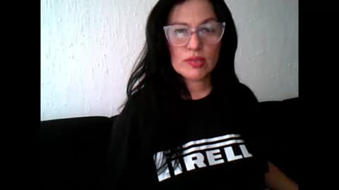 Snapshot of magentastudio2025 chatting on 17, 12, 2025 magentastudio2025 online show from 17, 12, 2025