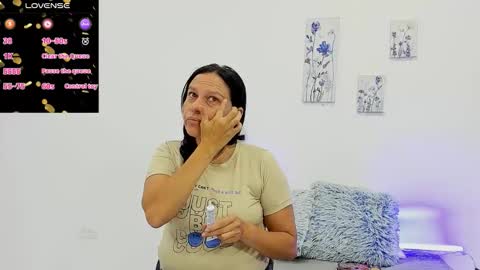 Snapshot of magentastudio2025 chatting on 7, 1, 2026 magentastudio2025 online show from 7, 1, 2026