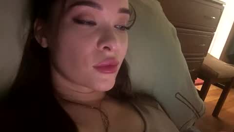 magggg658318 online show from 22, 9, 2025